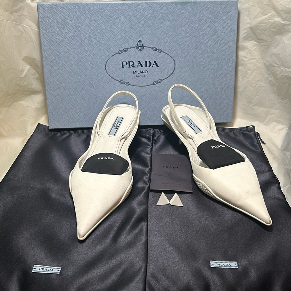 Prada Calzature Donna Blanco and Nero Nylon Bicolore EU 36.5 U.S. 6